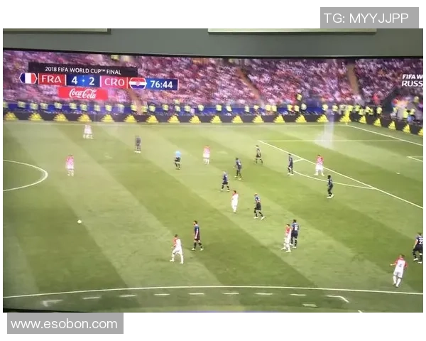 2018世界杯足球明星盘点与表现解析 突破自我与超越极限的赛场传奇